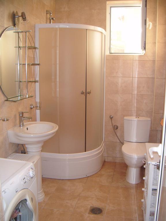 Apartments Bombona Utjeha Pokoj fotografie
